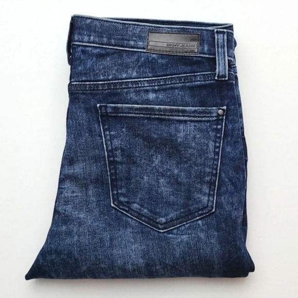 DKNY Women's Acid Wash Dark Blue Stretch Faded Jeans Size 6 - Picture 3 of 16